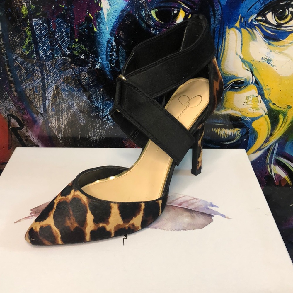 Jessica Simpson heels - Picture 2 of 5